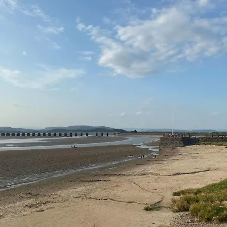 Meadow Bank Cottage * Arnside